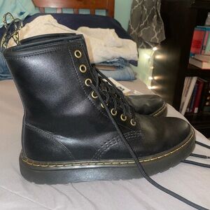 Dr. Martens Zavala Black Leather 8-eye Boots 7.5 worn twice